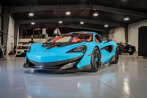Фото дисков Brixton Forged R11-R Черный сатин на McLaren 600