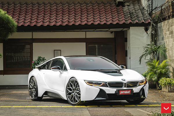 Фото дисков Vossen HF-2 Сатиновый графит на BMW i8