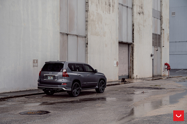 Фото дисков Vossen HF6-2 Черный глянец на Lexus GX II