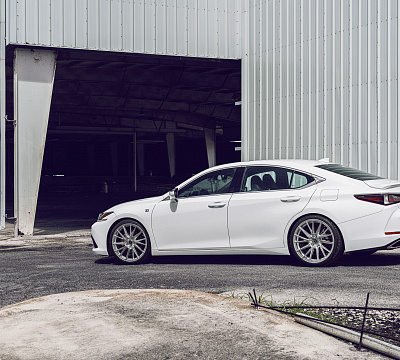 Фото дисков Vossen HF-4T на Lexus ES VII