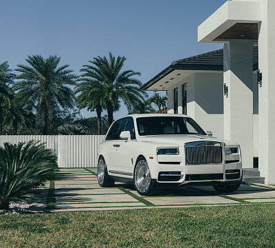 Фото дисков Vossen LC3-11 на Rolls-Royce Cullinan