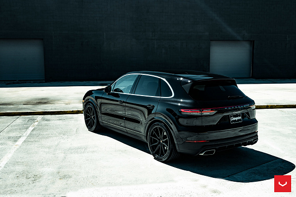 Фото дисков Vossen HF-3 Черный сатин на Porsche Cayenne III