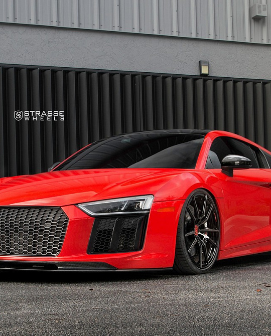 Фото дисков SV1 Deep Concave Monoblock Другой цвет на Audi R8 (4S)