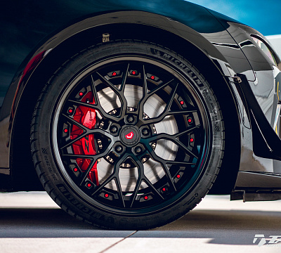 Фото дисков Vossen S17-01 (3-Piece) на Chevrolet Camaro VI