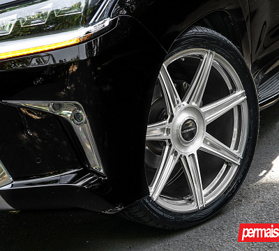 Фото дисков Vossen S17-11 на Lexus LX III