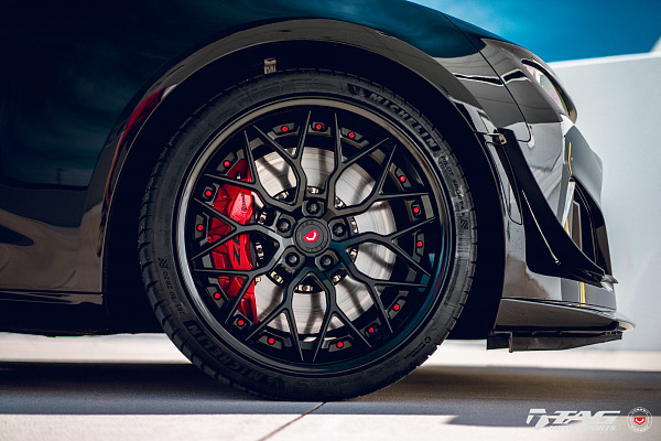 Фото дисков Vossen S17-01 (3-Piece) Черный сатин на Chevrolet Camaro VI