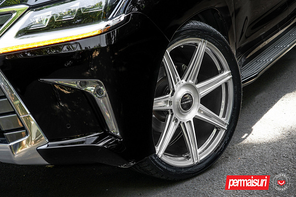 Фото дисков Vossen S17-11 Глянцевый лак на Lexus LX III