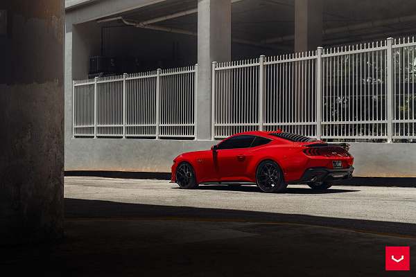Фото дисков Vossen HF-5 Черный сатин на Ford Mustang VII