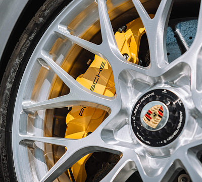 Фото дисков HRE 520M на Porsche 911 VIII