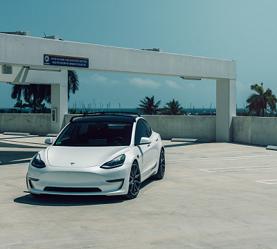 Фото дисков Vossen HF-3 на Tesla Model 3