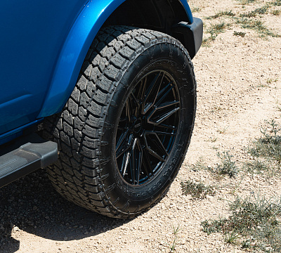 Фото дисков Vossen HF6-5 на Ford Bronco