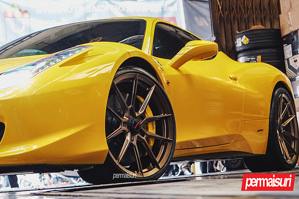 Фото дисков NOVITEC NF10 Сатиновая бронза на Ferrari 458