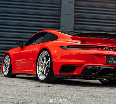 Фото дисков Anrky AN33 на Porsche 911 VIII