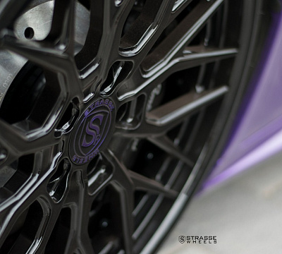 Фото дисков Strasse Wheels SV10M Deep Concave FS на Lamborghini Huracan