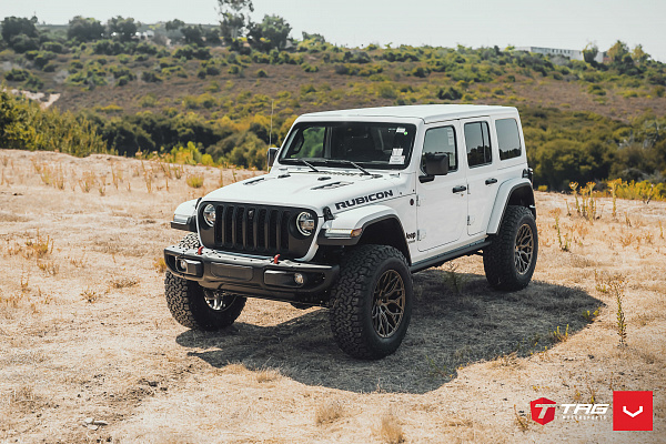 Фото дисков Vossen HF-2 Сатиновая бронза на Jeep Wrangler IV (JL)