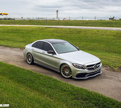 Фото дисков HRE 303 на Mercedes-Benz C-Class (W205)