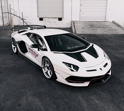 Фото дисков Brixton Forged NC01-R на Lamborghini Aventador