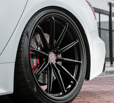 Фото дисков Brixton Forged R11-R на Audi A/RS 6 (C8)
