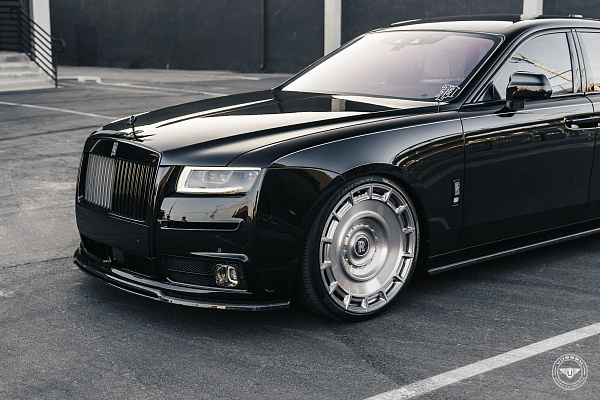 Фото дисков Vossen UV-7 Глянцевый тонированный лак на Rolls-Royce Ghost II