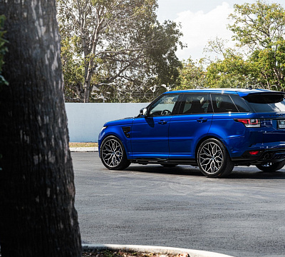 Фото дисков Vossen HF-2 на Range Rover Sport II