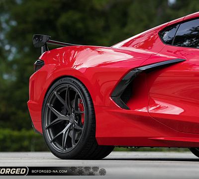 Фото дисков BC Forged RZ21 на Chevrolet Corvette C8