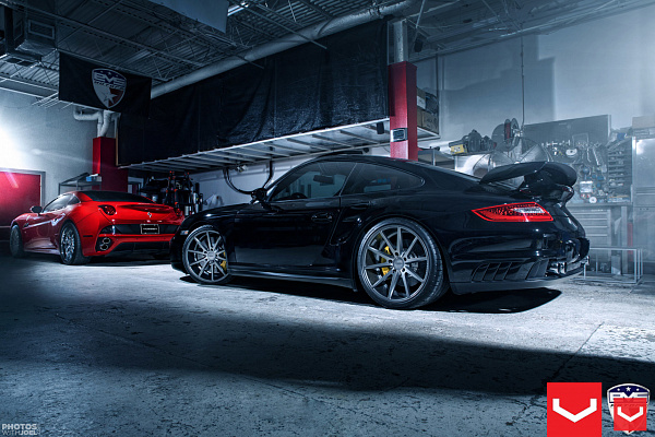 Фото дисков Vossen VFS-1 Серебро на Porsche 911 VI