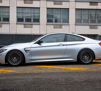 Фото дисков HRE 300 на BMW 4/M4 (F32/F82)
