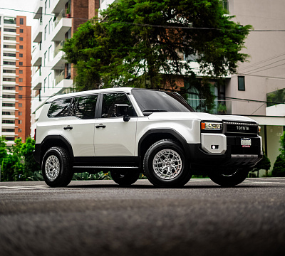 Фото дисков Vossen HFX-1 (6-Lug) на Toyota Land Cruiser Prado 250
