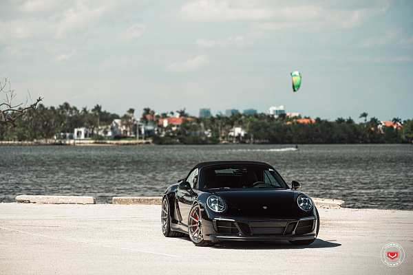 Фото дисков Vossen M-X2 Глянцевый тонированный лак на Porsche 911 VII