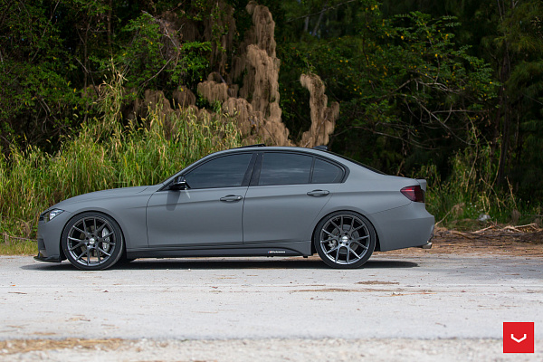 Фото дисков Vossen VFS-6 Глянцевый графит на BMW 3/M3 (F3x/F80)