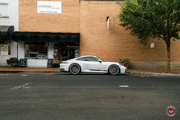 Porsche 992