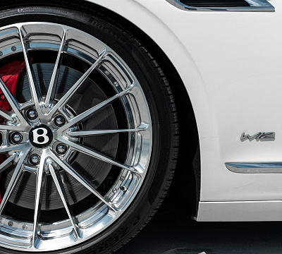 Фото дисков Anrky AN29 на Bentley Flying Spur III