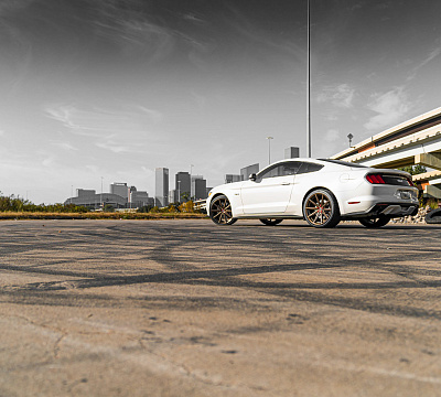 Фото дисков Vossen VFS-10 на Ford Mustang VI