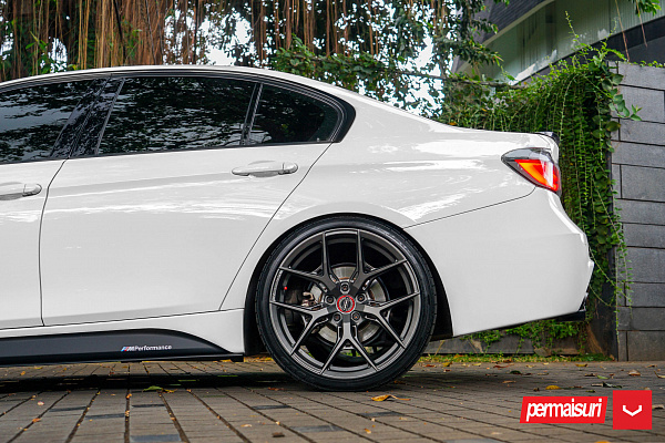 Фото дисков Vossen HF-5 Сатиновый графит на BMW 3/M3 (F3x/F80)