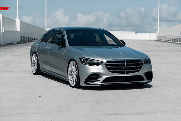 Фото дисков Anrky AN18 Глянцевый лак на Mercedes-Benz S-Class (W223)