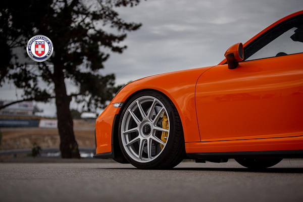 Фото дисков HRE RC104 Сатиновый лак на Porsche 911 VII
