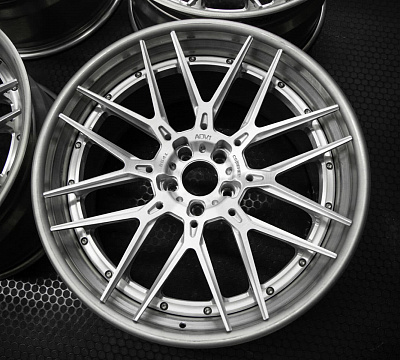 ADV.1 ADV8 Track Spec CS