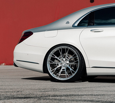 Фото дисков Anrky S1-X5 на Mercedes-Benz S-Class (W222, C217)