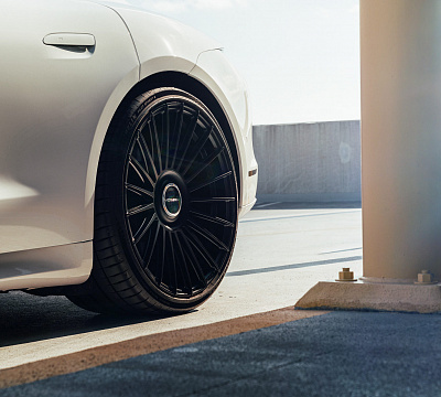 Фото дисков Vossen HF-8 на Porsche Taycan I