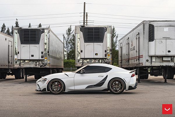 Фото дисков Vossen HF-5 Сатиновая бронза на Toyota Supra A90