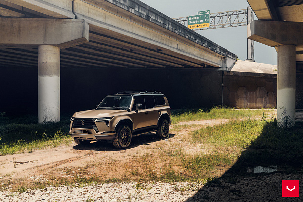 Фото дисков Vossen HFX-1 (6-Lug) Черный глянец на Lexus GX III