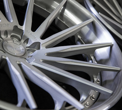 ADV.1 ADV15R Track Spec CS