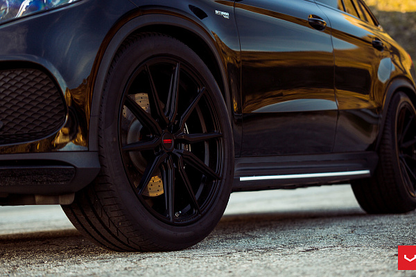 Фото дисков Vossen HF-3 Черный сатин на Mercedes-Benz GLE I
