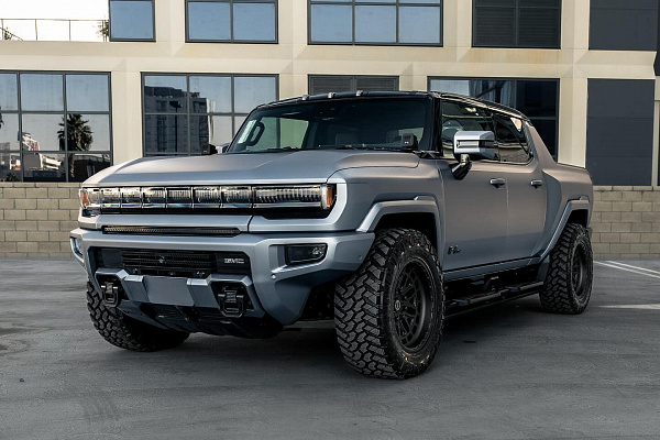 Фото дисков Brixton Forged BX02-M Черный сатин на GMC Hummer EV