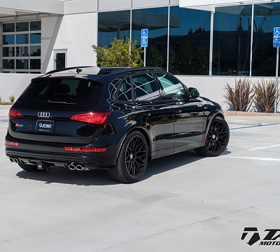 Фото дисков HRE 300M на Audi Q5 (8R)