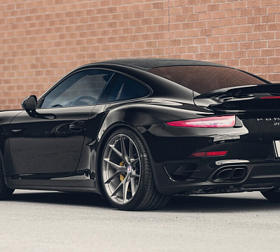 Фото дисков HRE P101 на Porsche 911 VII