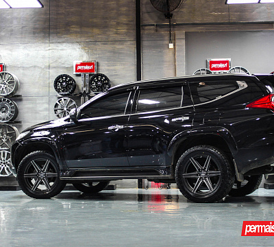 Фото дисков Vossen HF6-2 на Mitsubishi Pajero Sport III