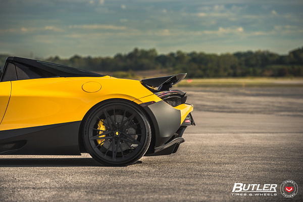 Фото дисков Vossen M-X6 Черный сатин на McLaren 720S