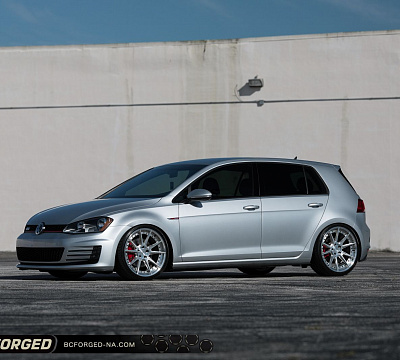 Фото дисков BC Forged HCA382 на Volkswagen Golf VII