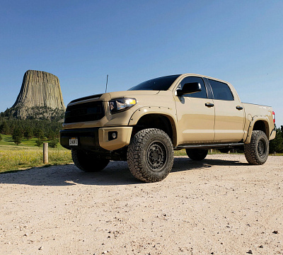 Фото дисков Black Rhino ARMORY на Toyota Tundra II